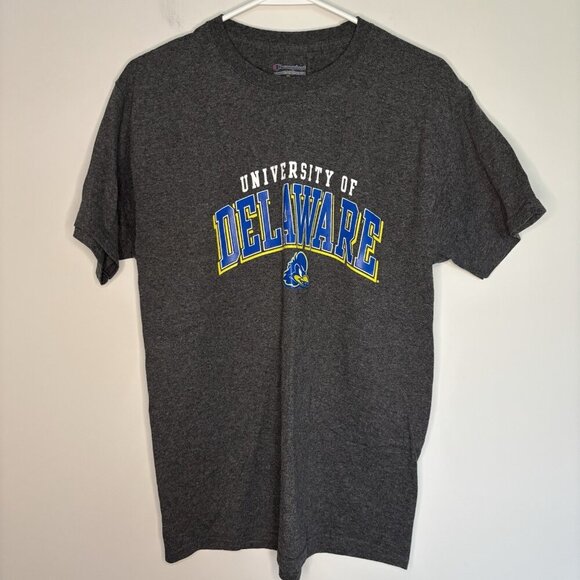 CHAMPION University of Delaware Short Sleeve Tee Mens M Dark Gray Blue Hens - Picture 2 of 5